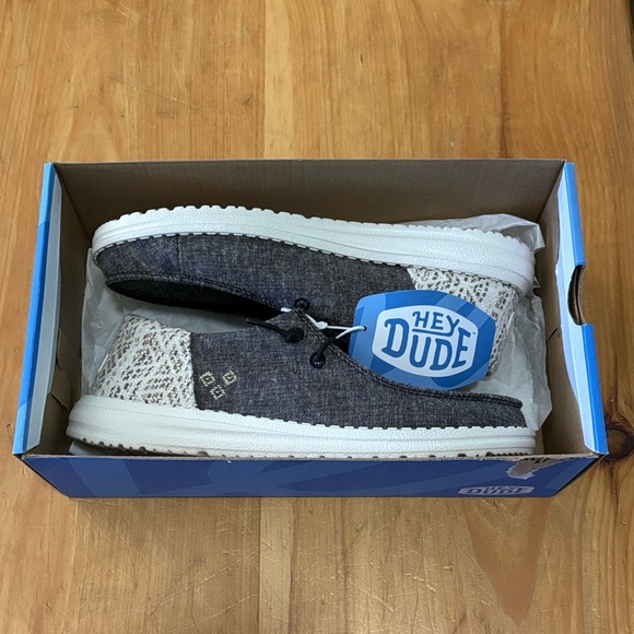 🏝️Size 8 - NWT: HEY DUDE- Women’s Wendy Funk Surf Baja Shoes - Picture 11 of 13